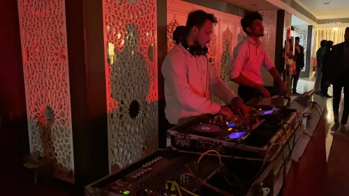 Easy Dj Services: Book Your Event Today