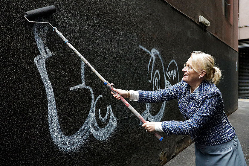 Top Tips For Effective Graffiti Removal